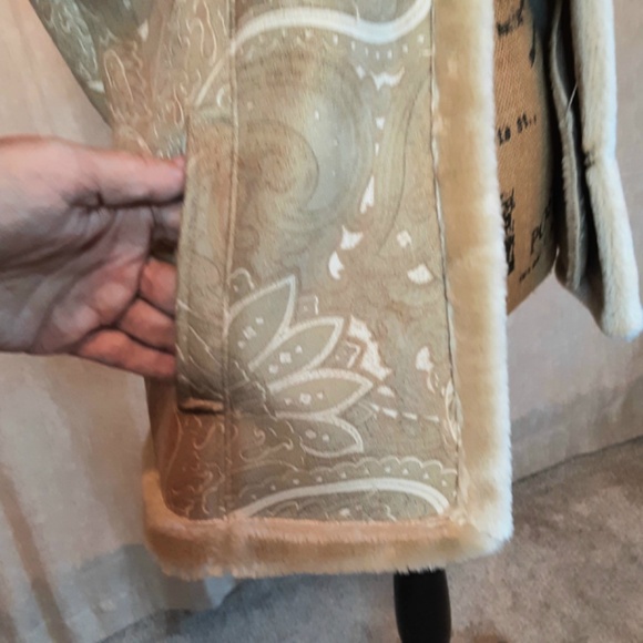 COLDWATER CREEK Faux Suede & Fur Embossed Vest S - Picture 6 of 15